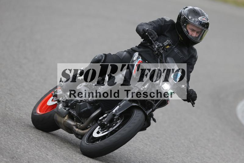 /09 19.04.2026  Caremotion get faster ADR/Gruppe gruen/4